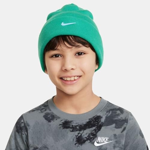 Nike Unisex Kids K Nk Peak Beanie Sc Swsh, Stadium Green/Aquarius Blue, FB6492-324, 1SIZE