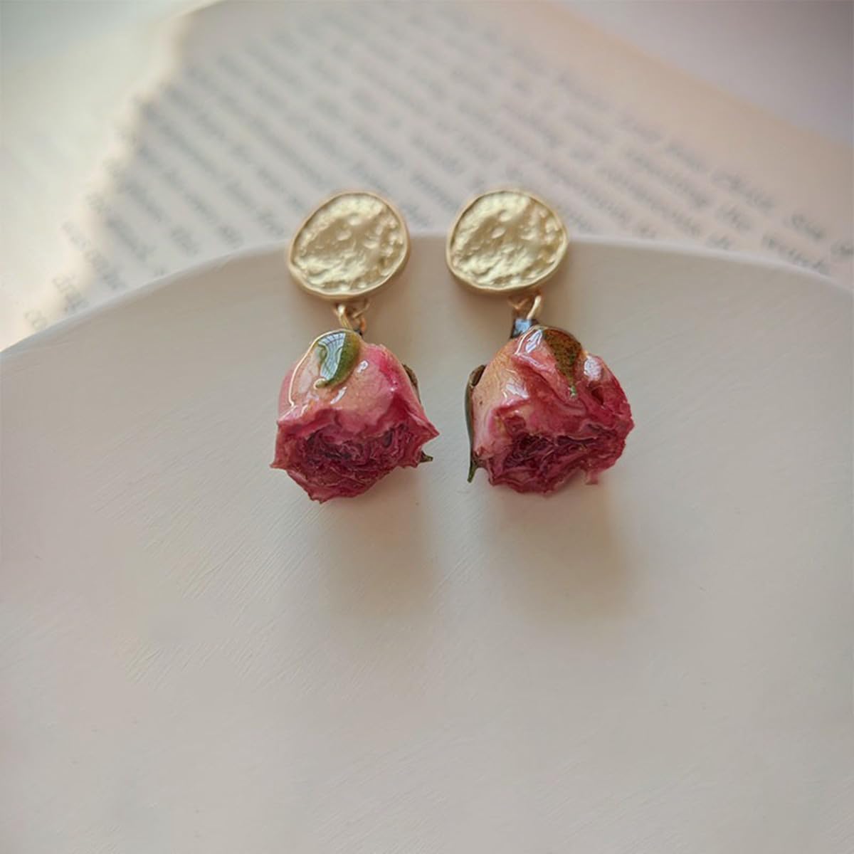 Fycyko Dry Rose Flower Drop Earrings, Natural Rose Flower Earring Vintage Rose Flower Dangle Earrings Handmade Earring Fashion Earrings Gifts for Women Girls Trendy Jewellery - Dry Flower Stud Earring