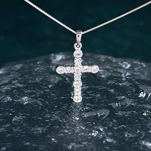 Tuscany Silver Women's Sterling Silver Fancy White Cubic Zirconia Cross Pendant on Curb Chain of 46cm/18"