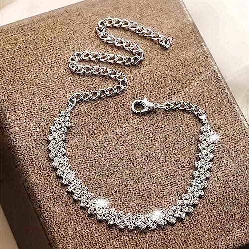 Wendalern Boho Tennis Ankle Bracelets for Women Silver Rhinestone Tennis Chain Anklet Personality Rhombus CZ Diamond Anklet Summer Beach Tennis Ankle Chain Foot Jewelry for Women Girls