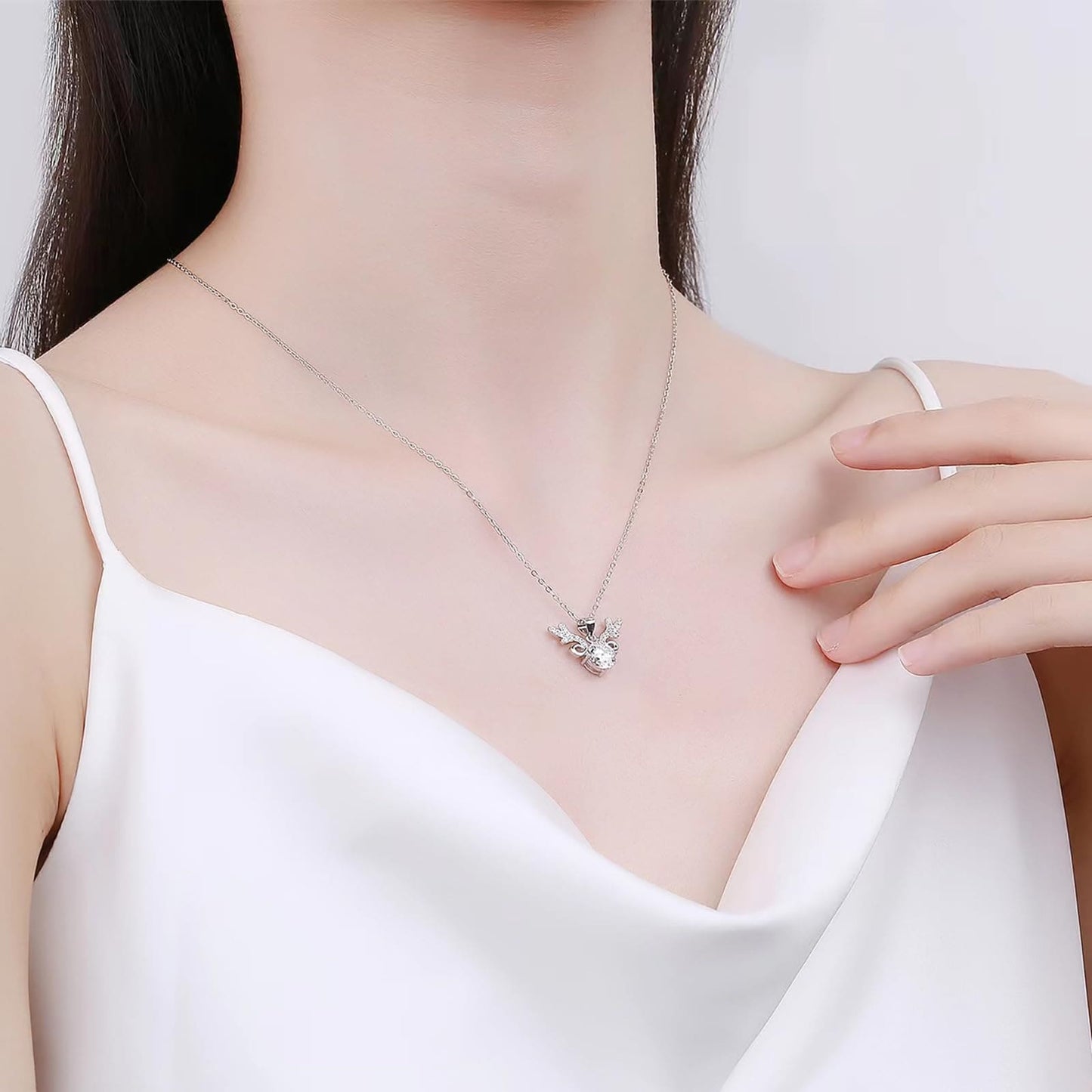 Imwell Angel's Wings Antler Moissanite Pendant Diamond Necklace Fashion Design Necklace For Wife Mother Friend Anniversary Birthday Gifts Jewellery