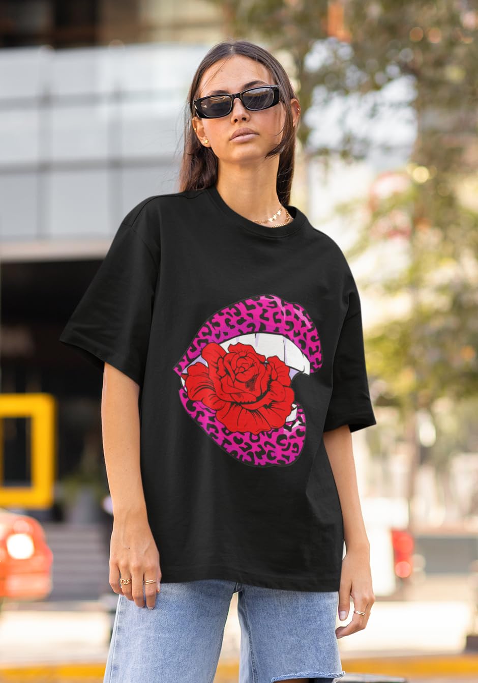 Women's Oversized Baggy Fit Printed Short Sleeve T-Shirts (UK, Alpha, S, Regular, Regular, Black : Lips Printed T-Shirt)