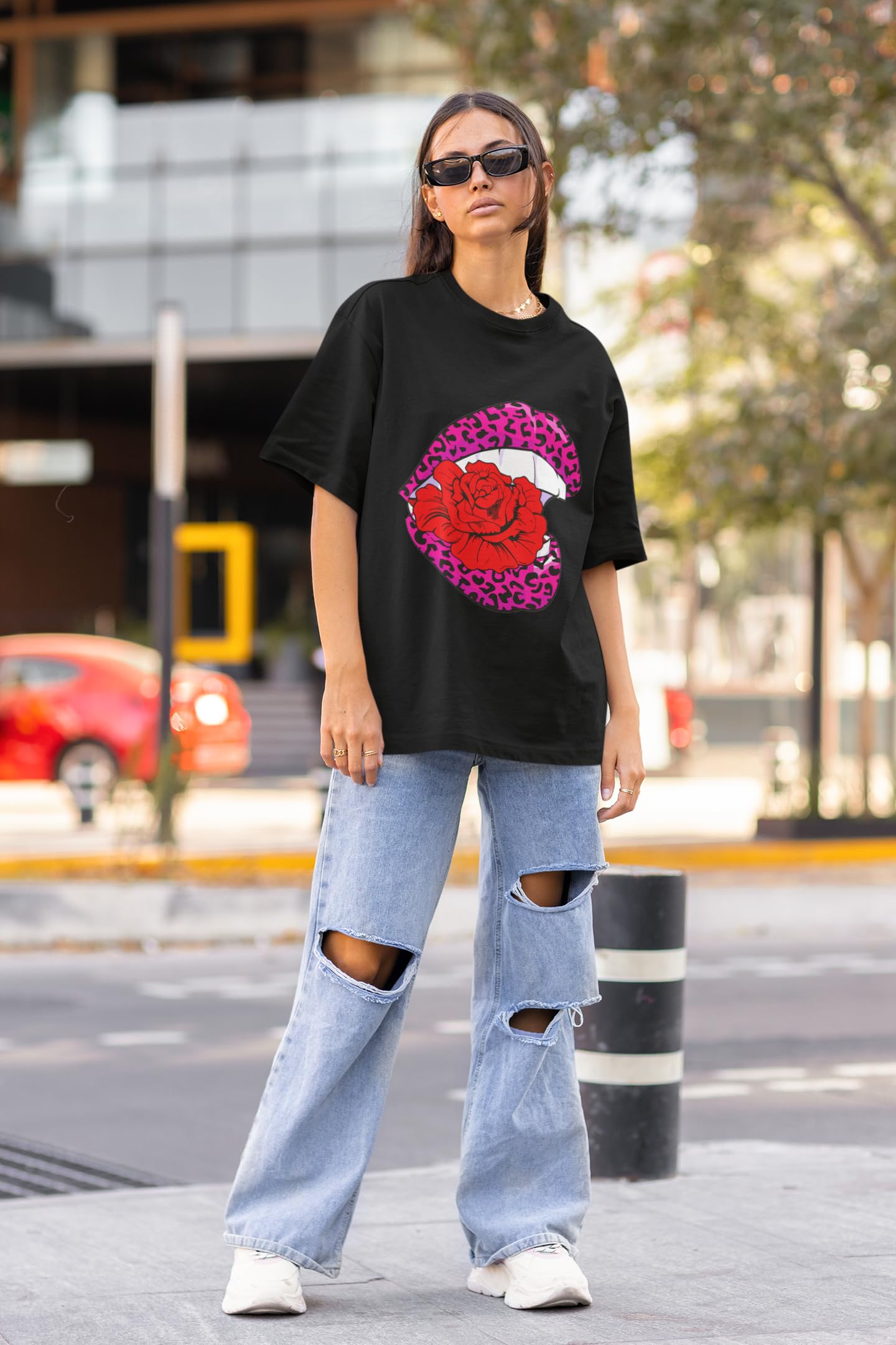 Women's Oversized Baggy Fit Printed Short Sleeve T-Shirts (UK, Alpha, S, Regular, Regular, Black : Lips Printed T-Shirt)