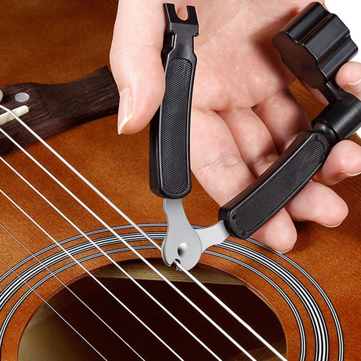 Guitar String Winders Tool 3-In-1 Multifunctional Guitar Tool String Cutter Guitar String Pin Puller Guitar Bridge Pin Puller String Instrument Repairing Accessories Guitar Accessories Kit (Black)