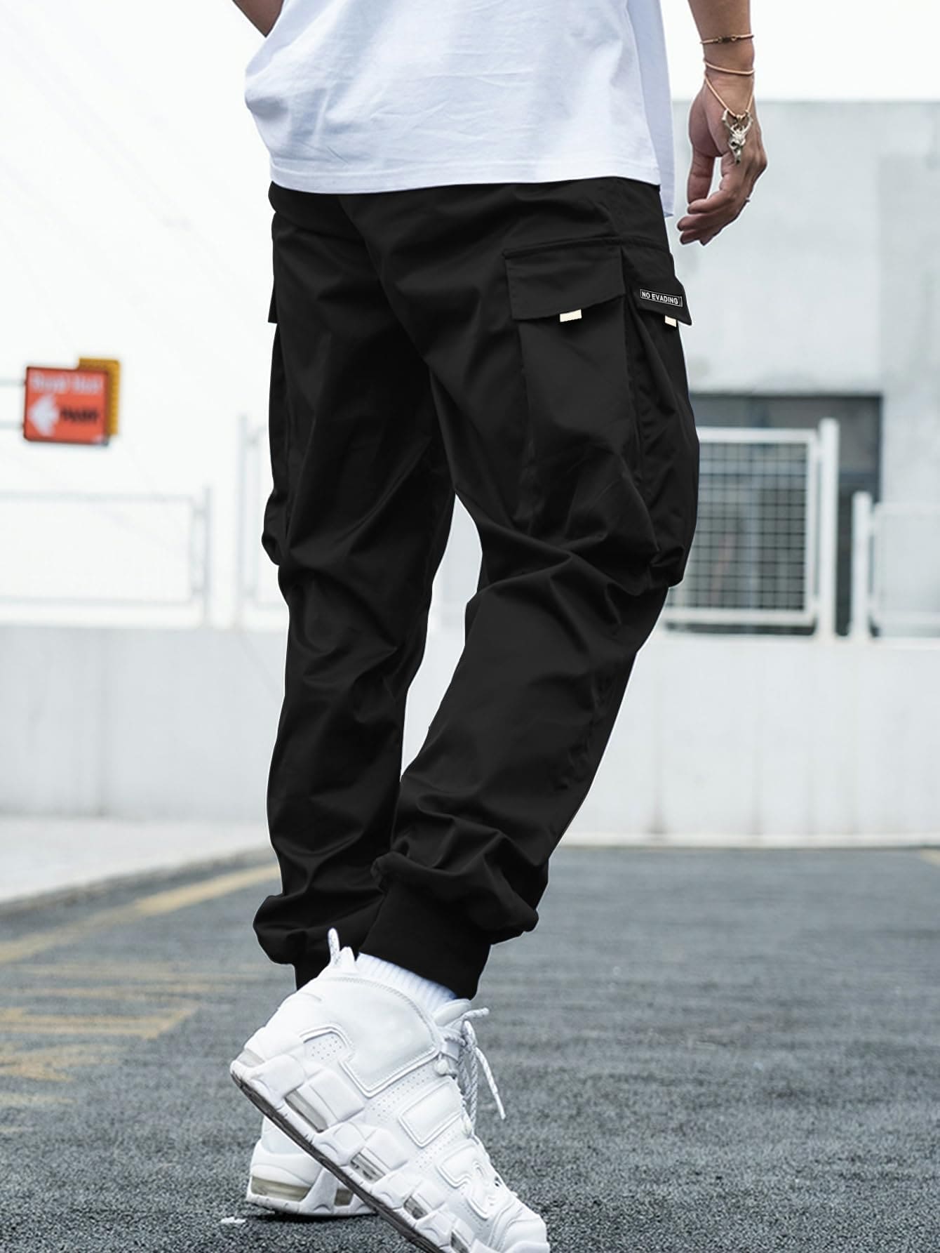 OYOANGLE Men's Casual Drawstring Elastic Waist Flap Pocket Letter Graphic Street Jogger Cargo Pants Black Solid Large