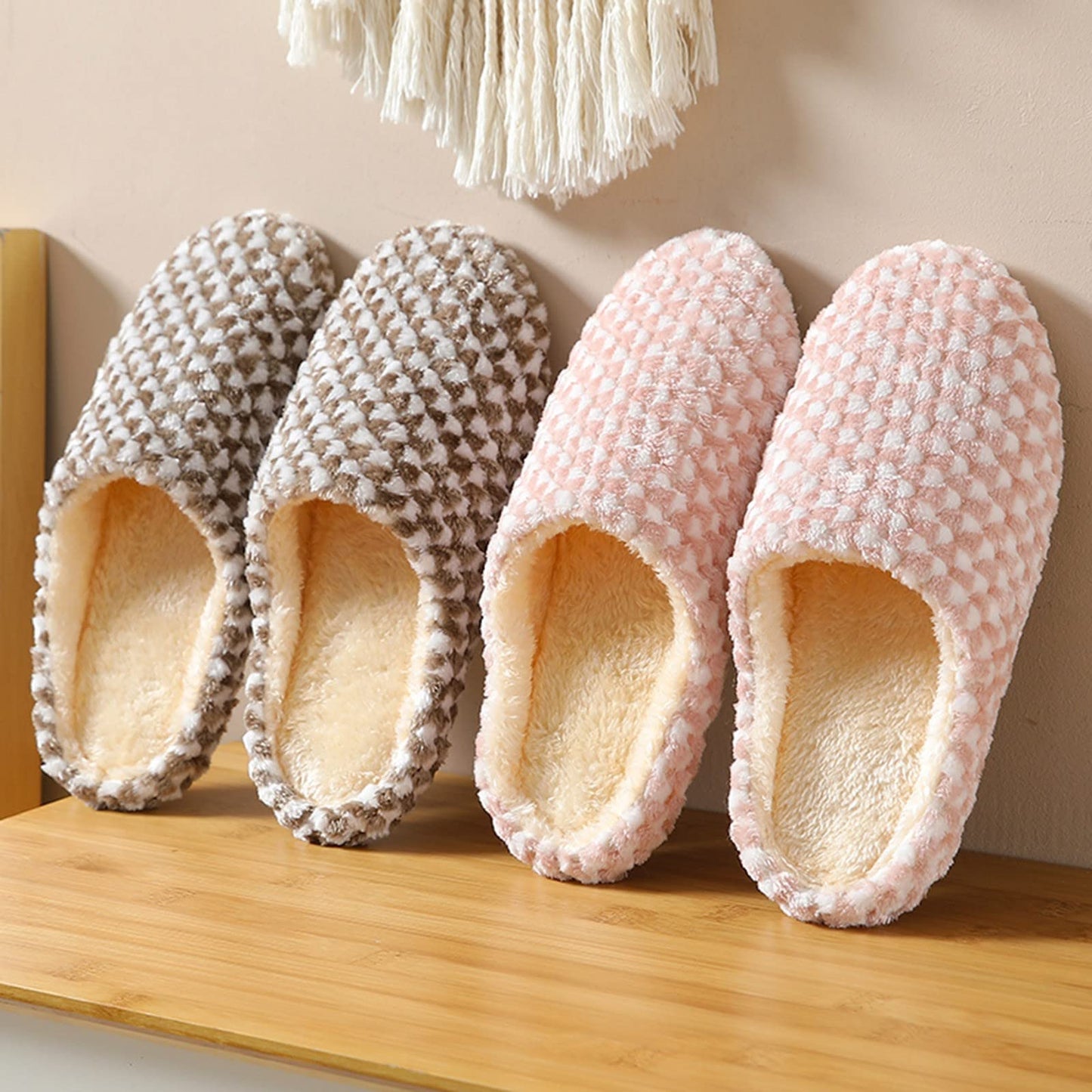 Under 0.99 Fall Winter Fuzzy Slippers For Women Gifts For Her 2022 New Polka Dot Mute Japanese Indoor Slippers Wooden Floor Home Non Slip Couple Men And Women Plus Size Cotton Slippers UK Size