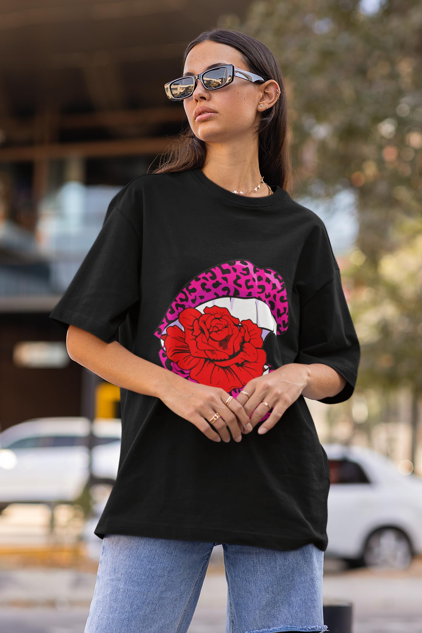 Women's Oversized Baggy Fit Printed Short Sleeve T-Shirts (UK, Alpha, S, Regular, Regular, Black : Lips Printed T-Shirt)