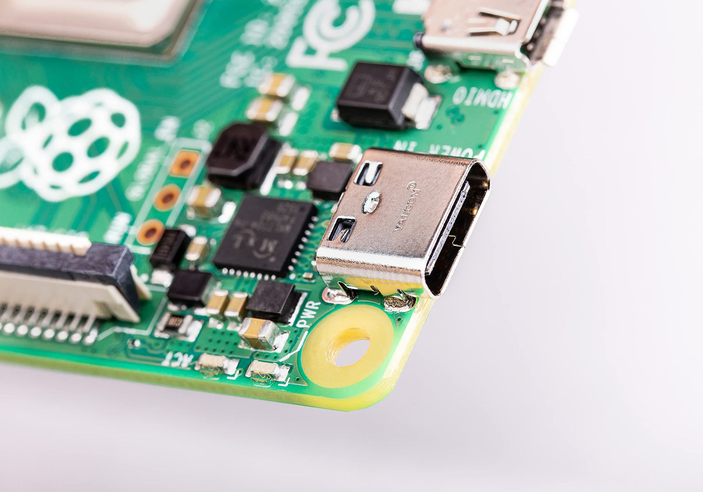 Raspberry Pi 4 Model B (1GB)