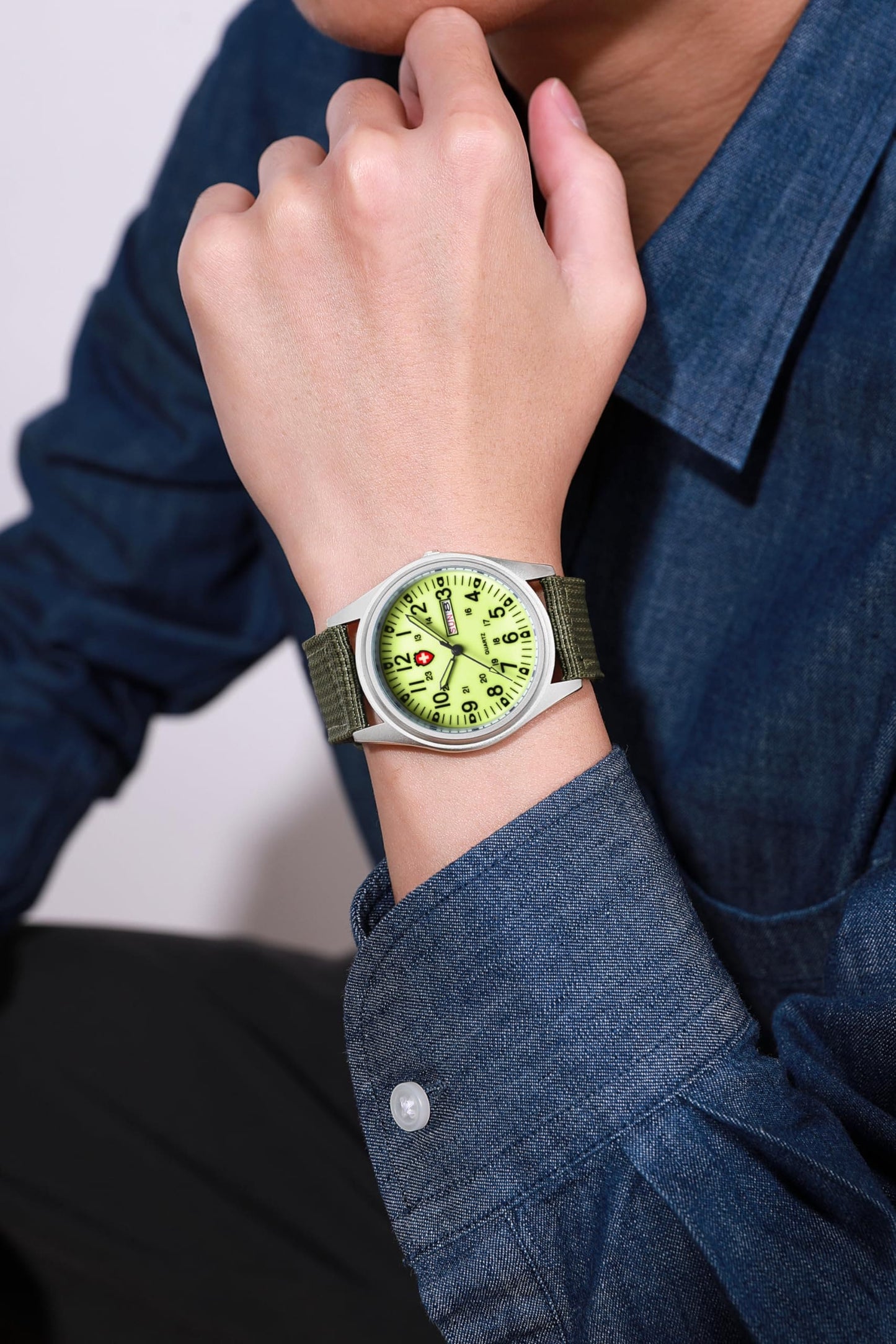 Gosasa Unisex Military Watches Sport Textile Nylon Strap Luminous Fashion Watch Analog Display Quartz Waterproof Casual Wristwatch (Green Luminous)