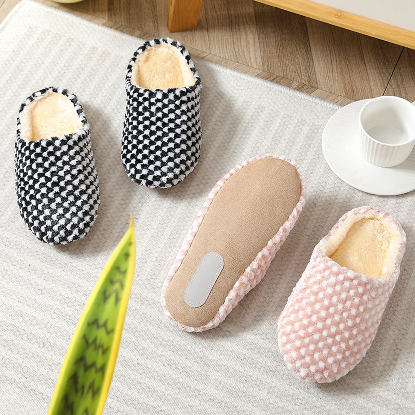 Under 0.99 Fall Winter Fuzzy Slippers For Women Gifts For Her 2022 New Polka Dot Mute Japanese Indoor Slippers Wooden Floor Home Non Slip Couple Men And Women Plus Size Cotton Slippers UK Size