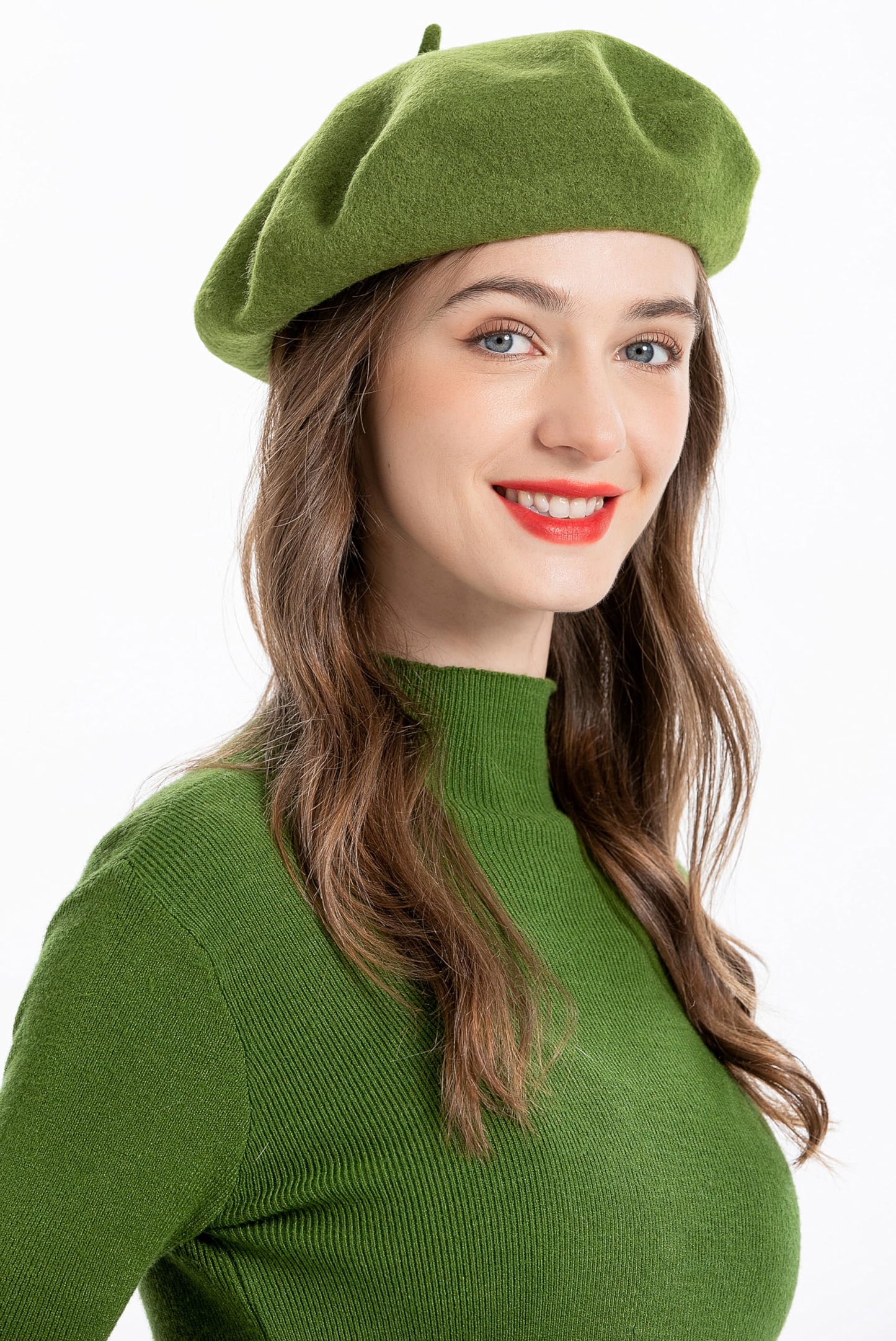 ZLYC Women's Baskenmütze Beret, Light Green, One Size