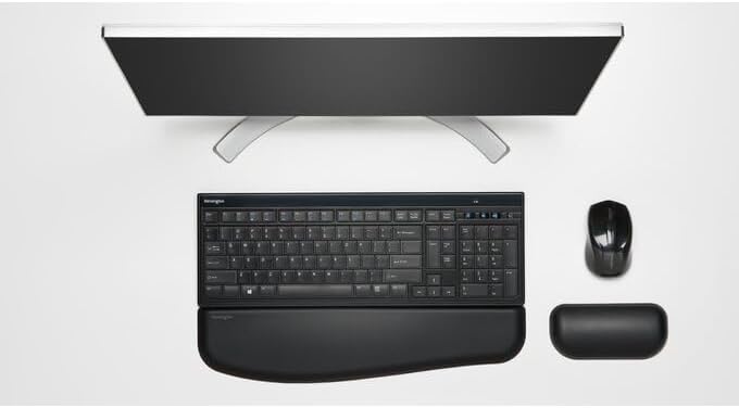 Kensington- wired keyboard for PC, Laptop, Desktop, Computer, notebook. USB Keyboard compatible with Dell, Acer, HP, Samsung and more, with UK layout - Black (1500109)